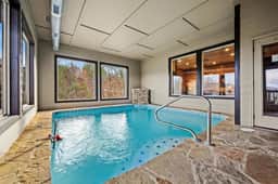 Majestic Pines Lodge - Image 3