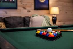 Majestic Pines Lodge - Image 4