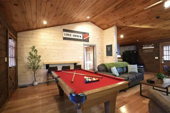 Love Shack - Image 1